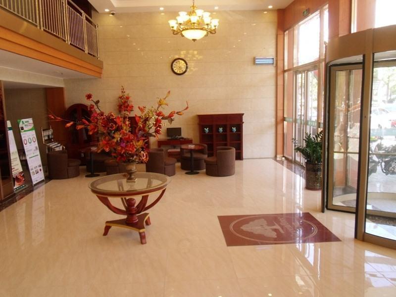 Greentree Inn Hainan Haikou East Train Station East Fengxiang Road Business Hotel Exterior photo