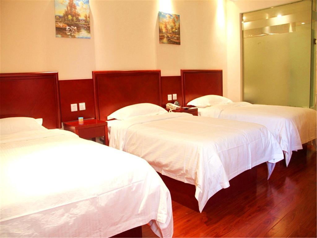 Greentree Inn Hainan Haikou East Train Station East Fengxiang Road Business Hotel Exterior photo